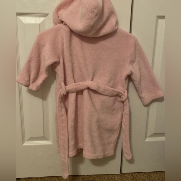 Pottery barn robe - Picture 2 of 3